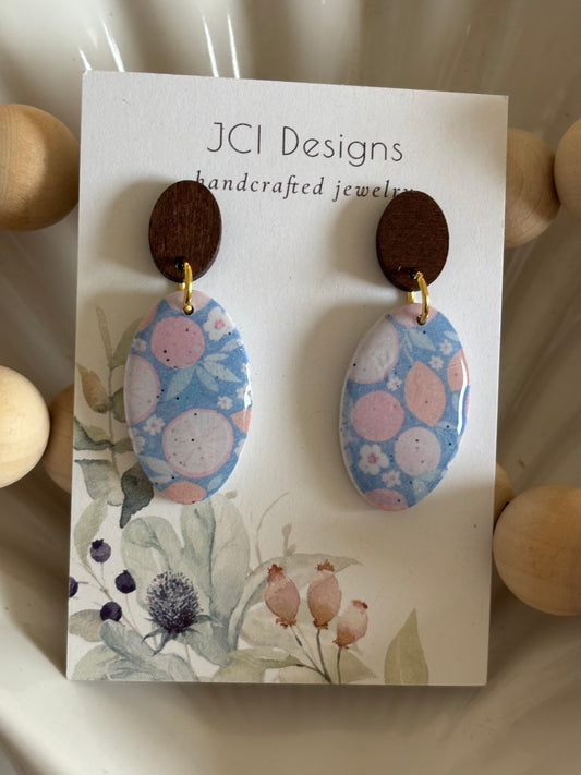 Spring citrus in blue