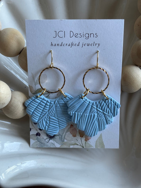 Scallops in light blue