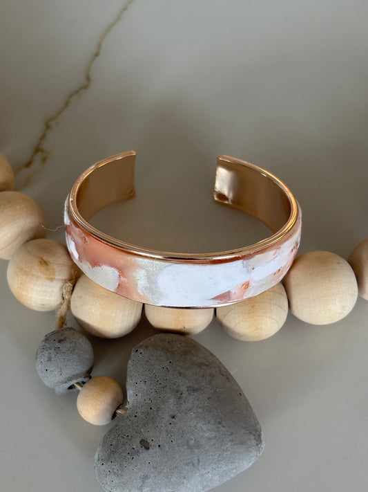 Cuff bangle in rose and rose gold