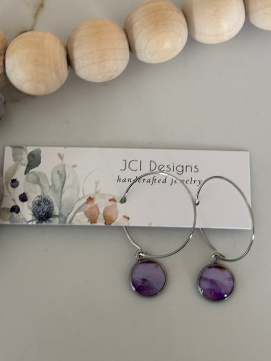 Stainless hoops in eggplant