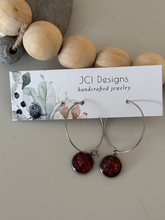 Stainless hoops in Merlot