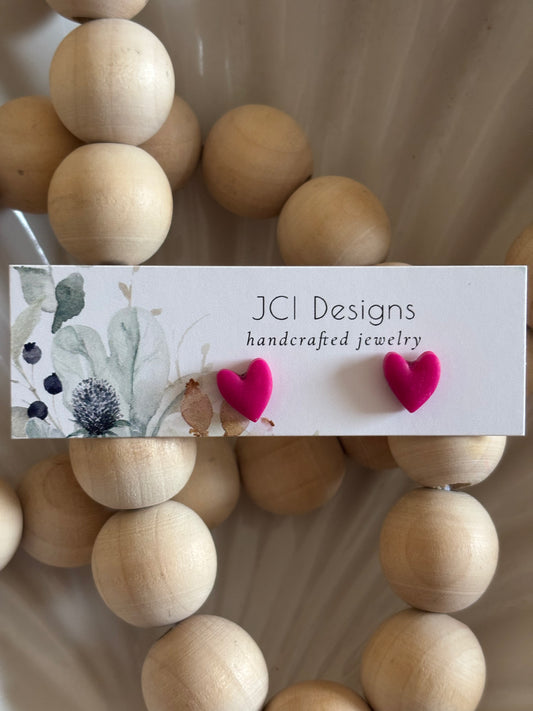 Heart studs in fuchsia